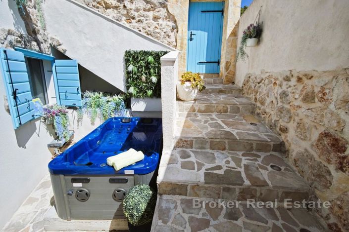 Image No.18-3 Bed Villa for sale