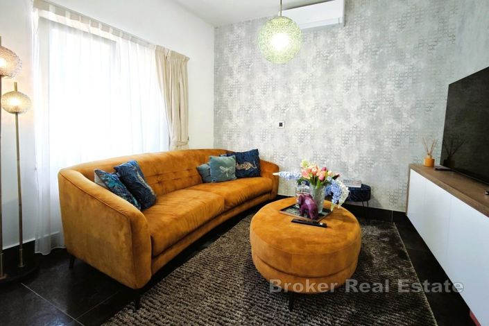 Image No.6-3 Bed Villa for sale