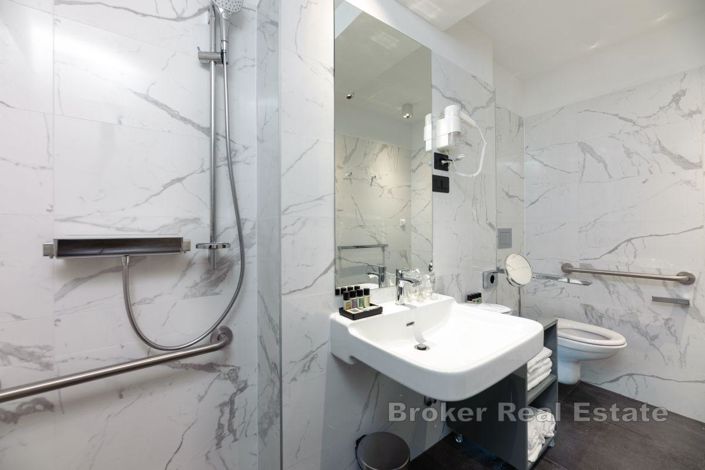 Image No.7-Villa de 6 chambres à vendre à Split