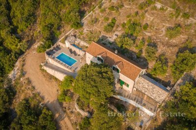 1 - Brac, Villa