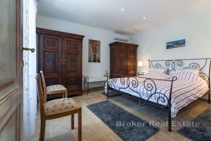 Image No.8-3 Bed Villa for sale