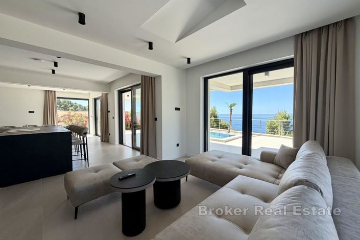 Image No.11-4 Bed Villa for sale