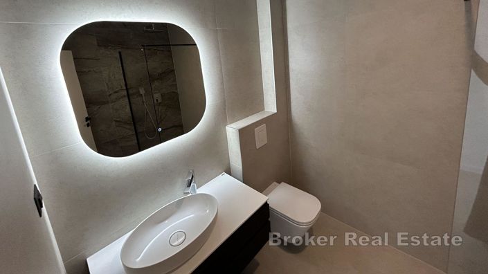 Image No.13-Villa de 4 chambres à vendre à Makarska