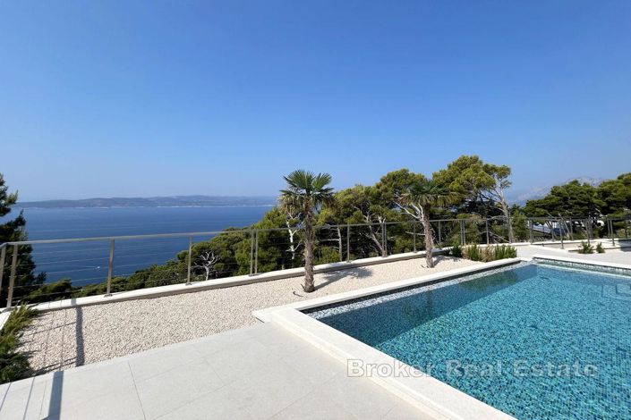 Image No.2-4 Bed Villa for sale