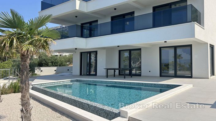 Image No.4-Villa de 4 chambres à vendre à Makarska