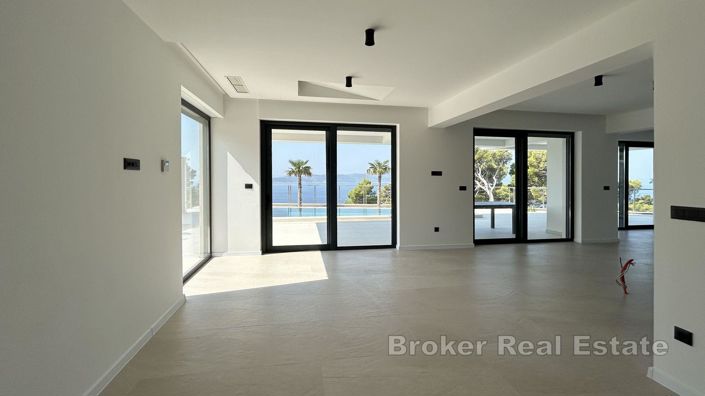 Image No.8-Villa de 4 chambres à vendre à Makarska