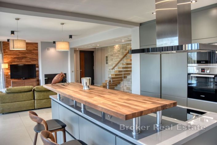 Image No.8-3 Bed Villa for sale