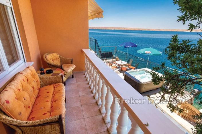 Image No.3-Villa de 5 chambres à vendre à Karlobag