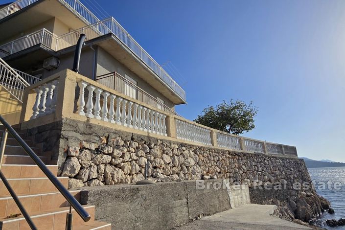 Image No.6-8 Bed Villa for sale