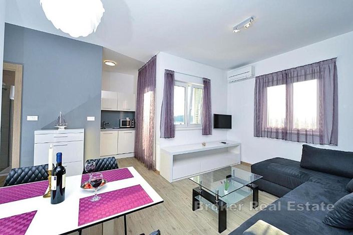 Image No.6-24 Bed Villa for sale