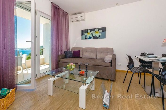 Image No.9-24 Bed Villa for sale