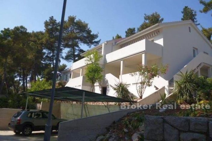 Image No.13-13 Bed Villa for sale