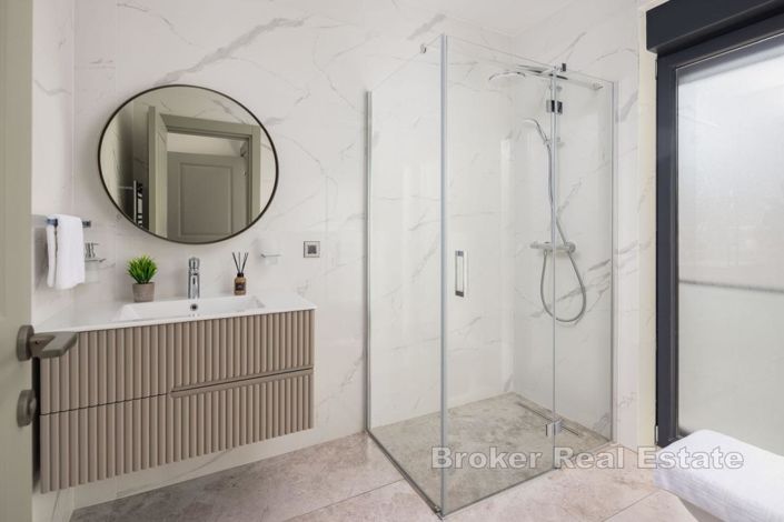 Image No.13-4 Bed Villa for sale