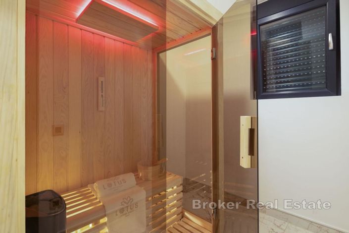 Image No.16-4 Bed Villa for sale