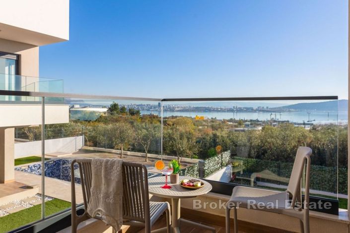 Image No.17-4 Bed Villa for sale