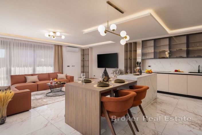 Image No.7-4 Bed Villa for sale