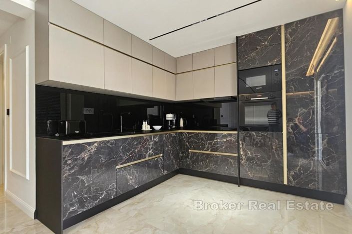 Image No.4-3 Bed Apartment for sale