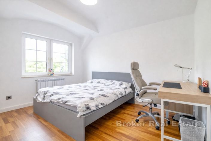 Image No.13-4 Bed Villa for sale