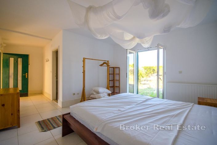 Image No.21-5 Bed Villa for sale