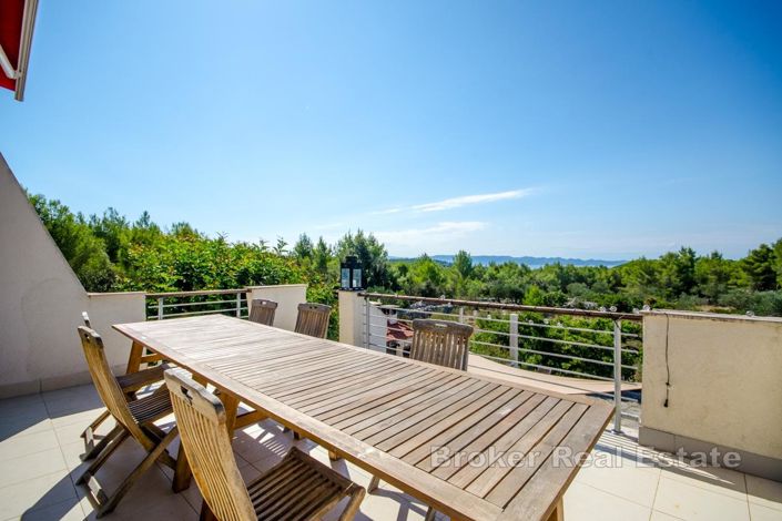 Image No.10-5 Bed Villa for sale