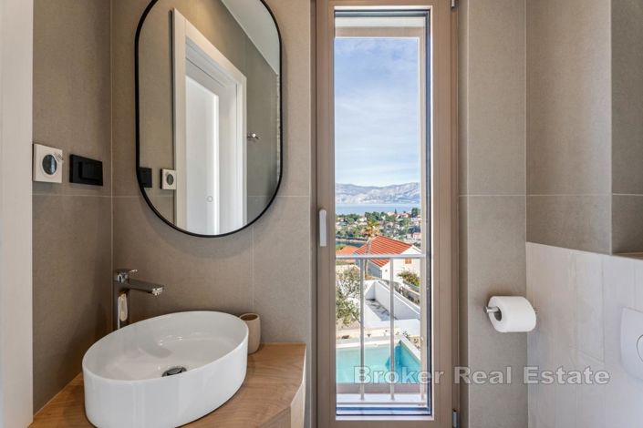 Image No.15-3 Bed Villa for sale