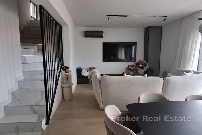 Image No.5-Appartement de 2 chambres à vendre à Kaštel Gomilica