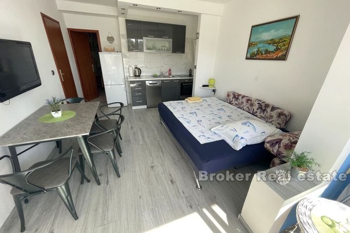 Image No.13-Villa de 9 chambres à vendre à Rogoznica