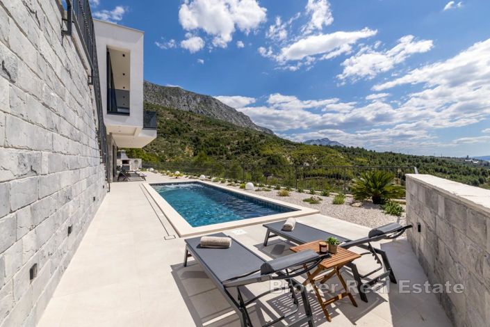 Image No.3-Villa de 4 chambres à vendre à Omiš