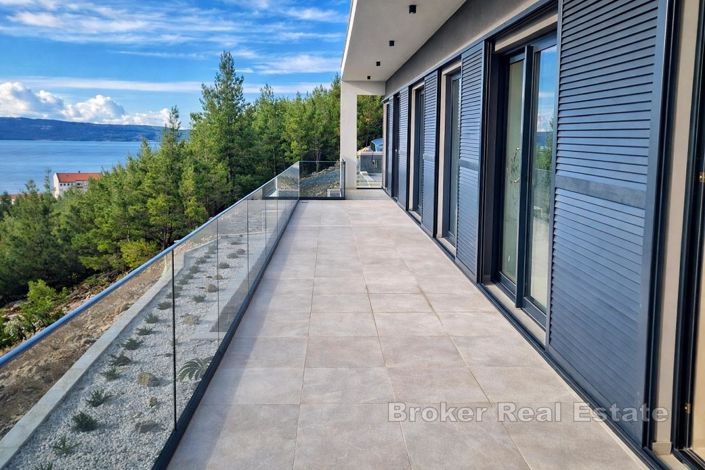 Image No.4-4 Bed Villa for sale