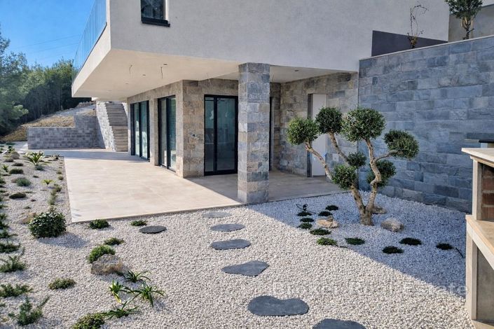 Image No.5-4 Bed Villa for sale