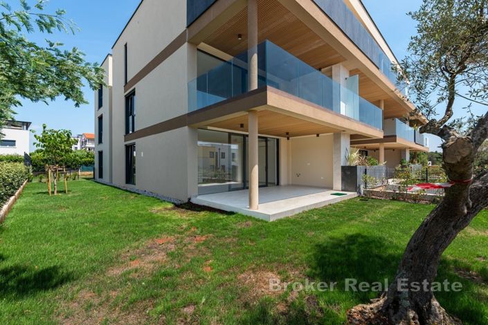 Image No.8-2 Bed Apartment for sale