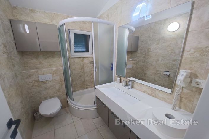 Image No.10-12 Bed Villa for sale