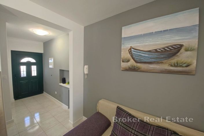 Image No.11-12 Bed Villa for sale