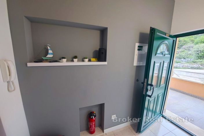 Image No.8-12 Bed Villa for sale