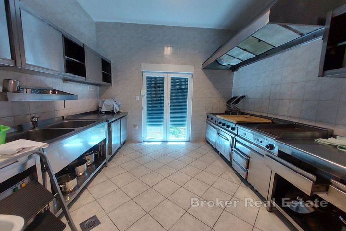 Image No.17-23 Bed Hotel for sale