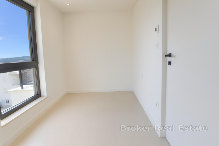 Image No.4-Appartement de 4 chambres à vendre à Trogir