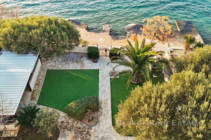 Image No.5-10 Bed Villa for sale