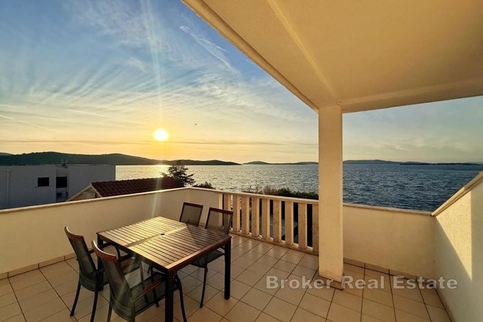 Image No.6-10 Bed Villa for sale