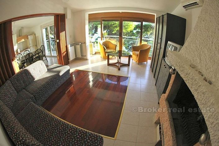 Image No.8-Un hôtel de 10 chambres à vendre à Makarska