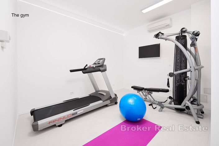 Image No.25-6 Bed Villa for sale