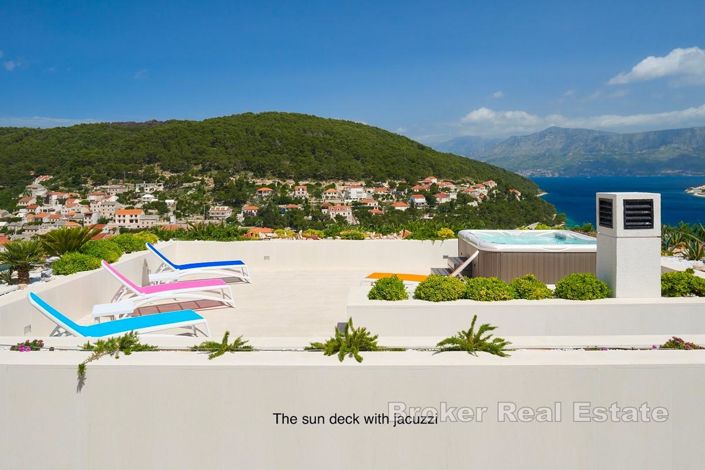 Image No.4-6 Bed Villa for sale