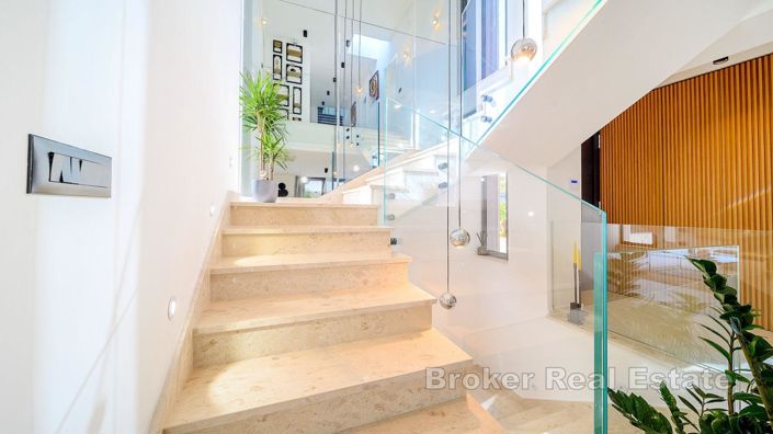 Image No.11-Villa de 12 chambres à vendre à Trogir