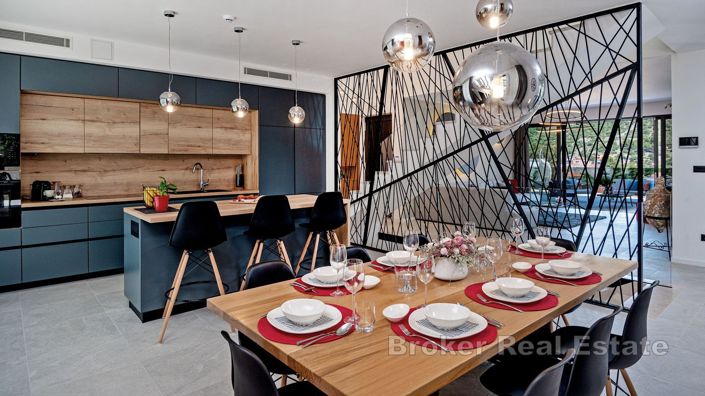 Image No.8-Villa de 12 chambres à vendre à Trogir