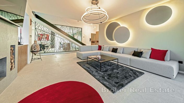 Image No.9-Villa de 12 chambres à vendre à Trogir