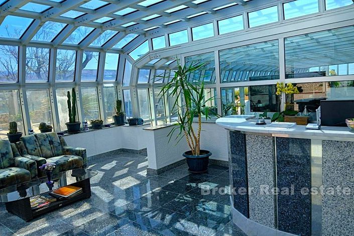 Image No.10-20 Bed Hotel for sale