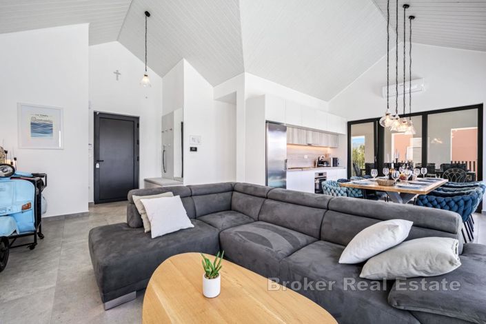 Image No.3-Villa de 4 chambres à vendre à Primošten