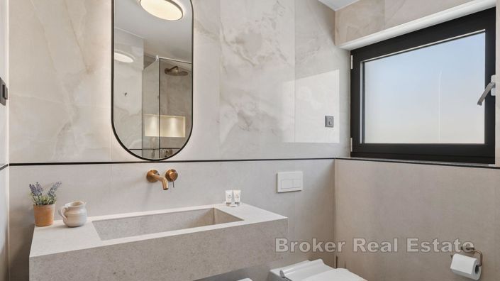 Image No.15-Villa de 4 chambres à vendre à Split