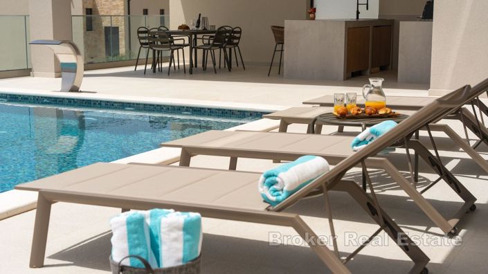 Image No.18-Villa de 4 chambres à vendre à Split