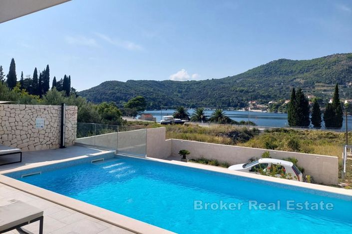 Image No.13-4 Bed Villa for sale