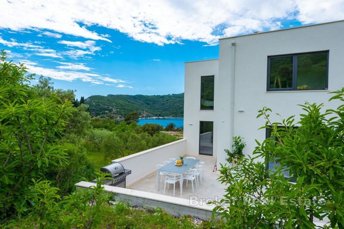 Image No.4-4 Bed Villa for sale